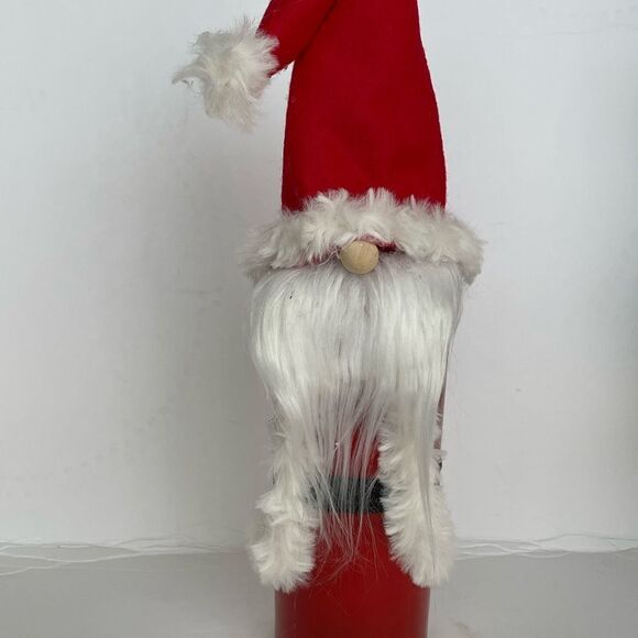451 - WINE BOTTLE SANTA GNOME IN RED AND WHITE - Picture 3 of 3